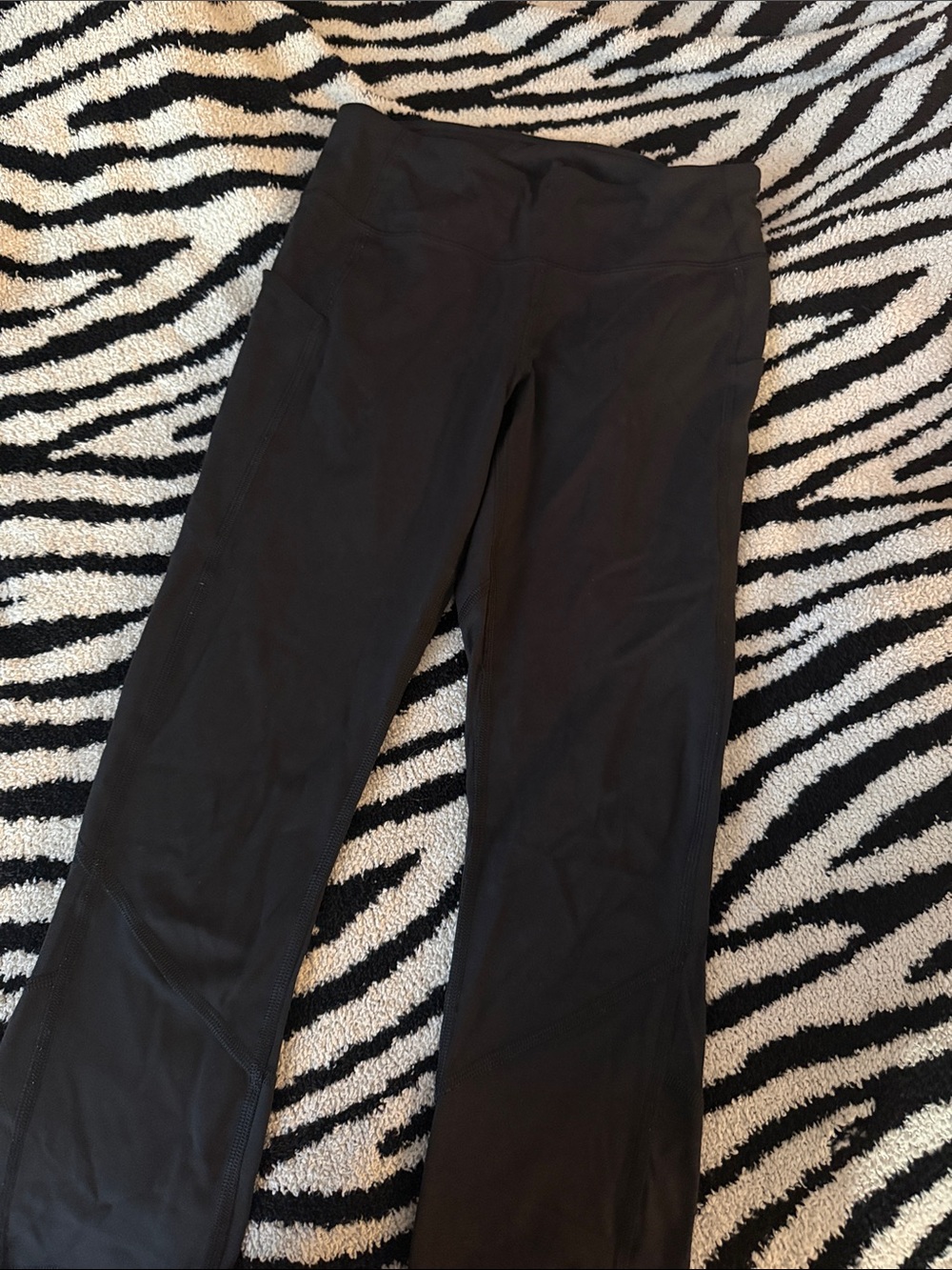lululemon athletica Black Cropped Performance Leggings